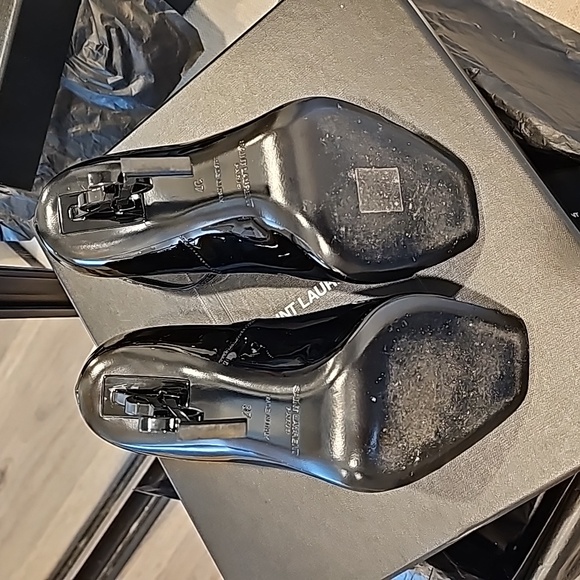 YSL Patent Heels - Picture 7 of 10